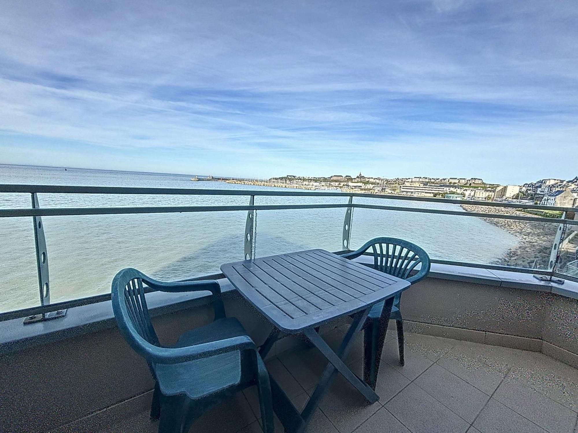 Appartement Avec Balcon, Proche Des Plages Et Commerces - Fr-1-361-89 Гранвіль Екстер'єр фото